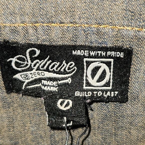 Square Zero Denim Distressed Vintage Style Button Down Shirt Large - Picture 3 of 9